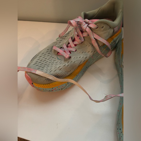 HOKA x  Free People Cliftons - Picture 3 of 7